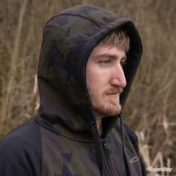 Avid Carp Distortion Onesie M -Pêche Offres Boutique 00006 Distortion Onesie M